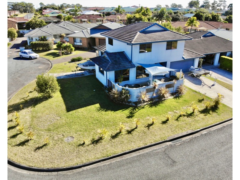 22a Ivy Crescent, Old Bar NSW 2430