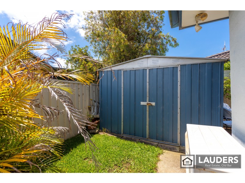 22a Ivy Crescent, Old Bar NSW 2430