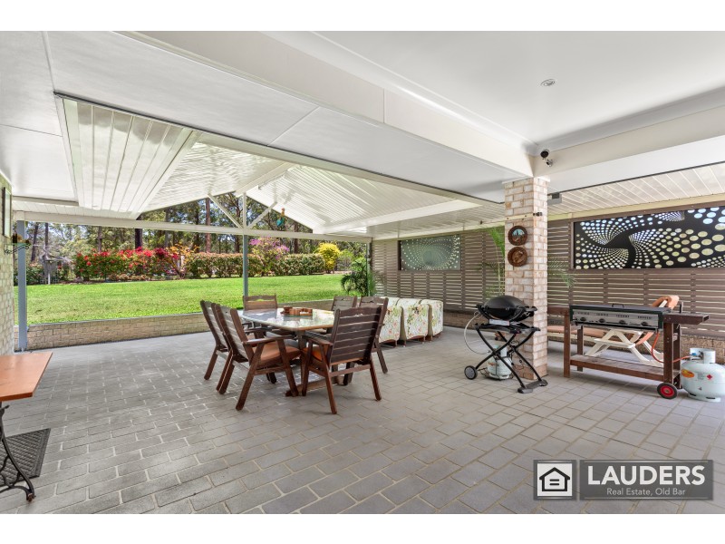 135 Heron Road, Old Bar NSW 2430