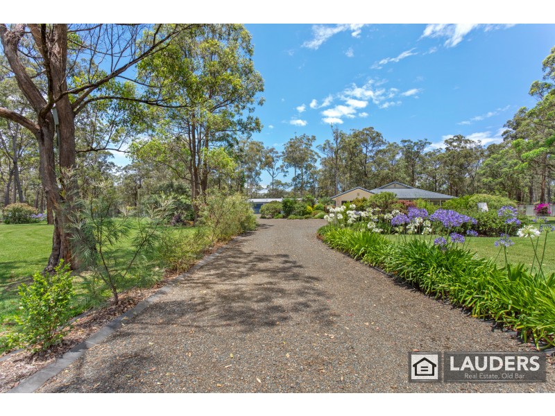 135 Heron Road, Old Bar NSW 2430