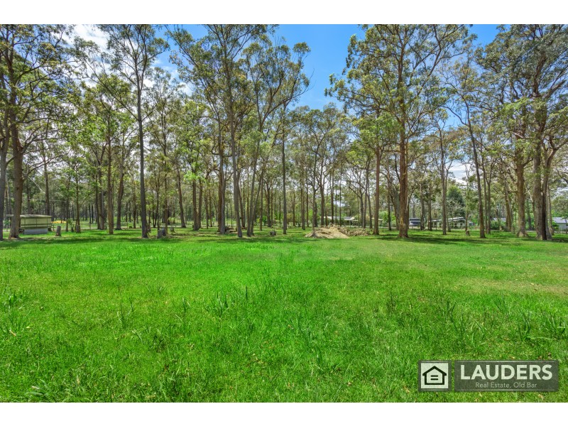 135 Heron Road, Old Bar NSW 2430