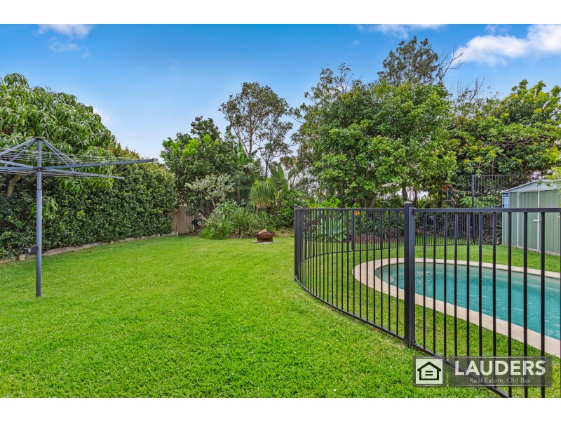 26 Wyden Street, Old Bar NSW 2430