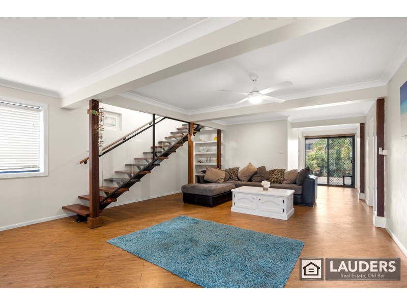 50 Hall Street, Old Bar NSW 2430