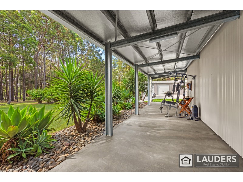 98 Warwiba Road, Old Bar NSW 2430