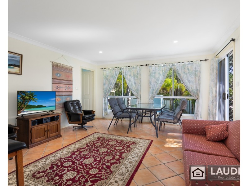 23 Beach Street, Wallabi Point NSW 2430