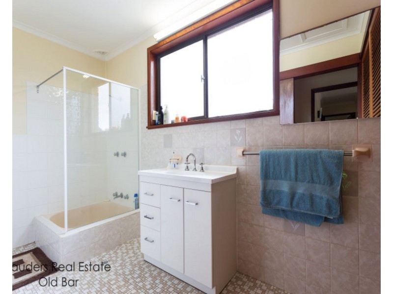 3/45 Hall Street, Old Bar NSW 2430