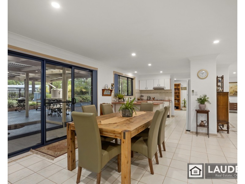 1 Rebecca Close, Old Bar NSW 2430