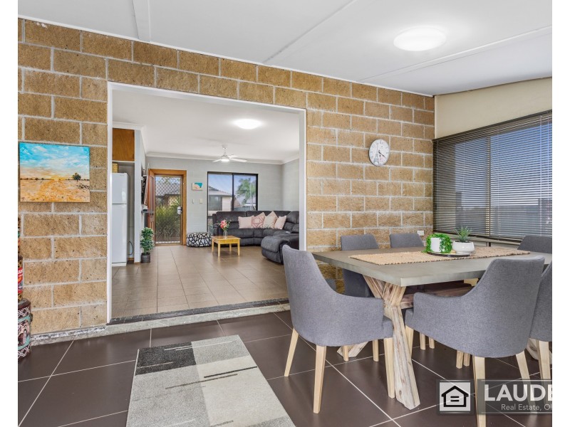 70 Wyden Street, Old Bar NSW 2430