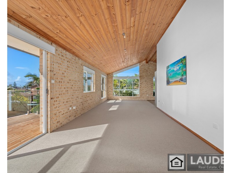 10B Beach Street, Wallabi Point NSW 2430