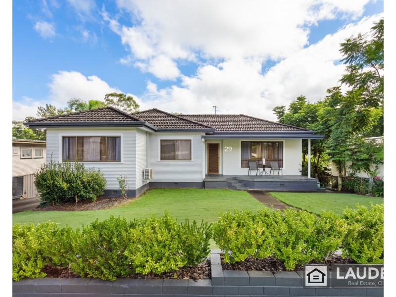 29 Bayview Crescent, Taree NSW 2430