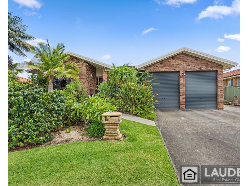 51 Clerke Street, Old Bar NSW 2430