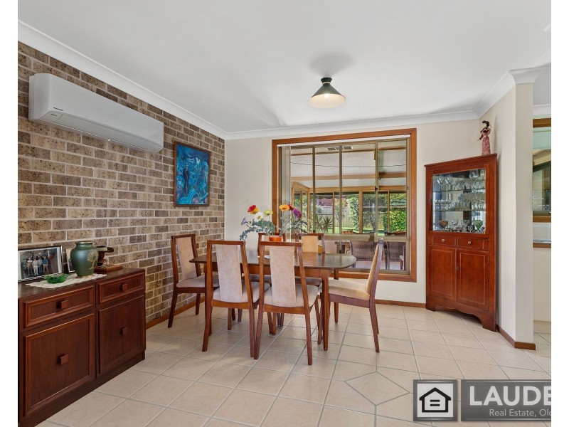 24 Molong Road, Old Bar NSW 2430