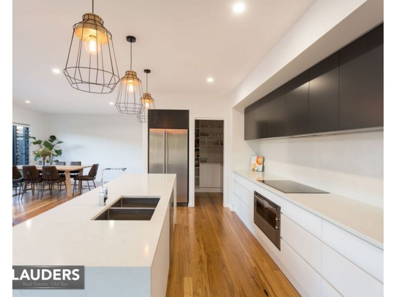 9 Howard Street, Wallabi Point NSW 2430
