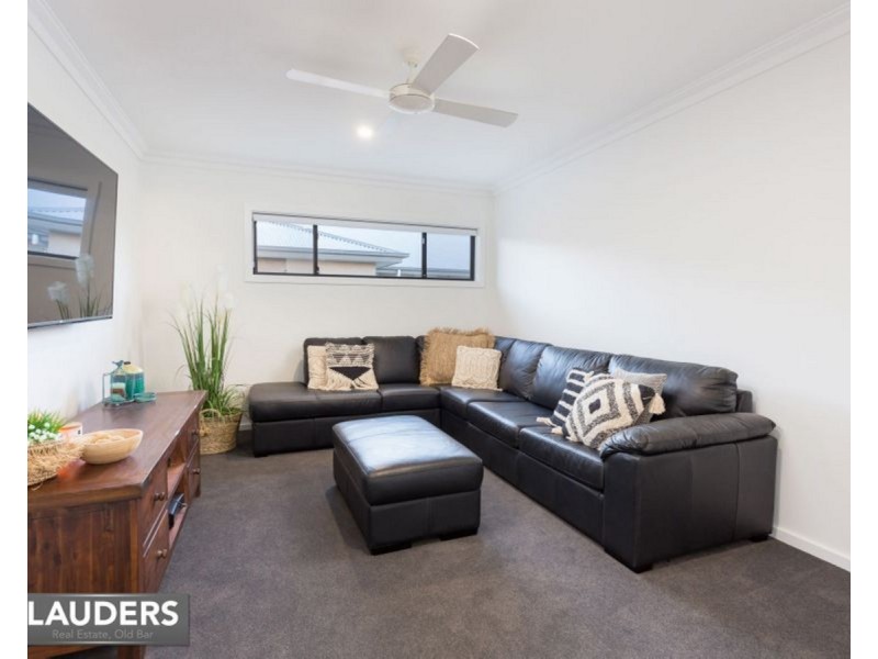 9 Howard Street, Wallabi Point NSW 2430