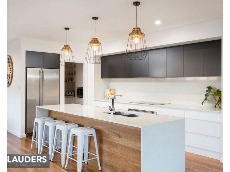9 Howard Street, Wallabi Point NSW 2430