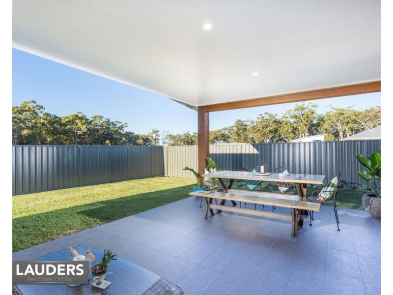 9 Howard Street, Wallabi Point NSW 2430