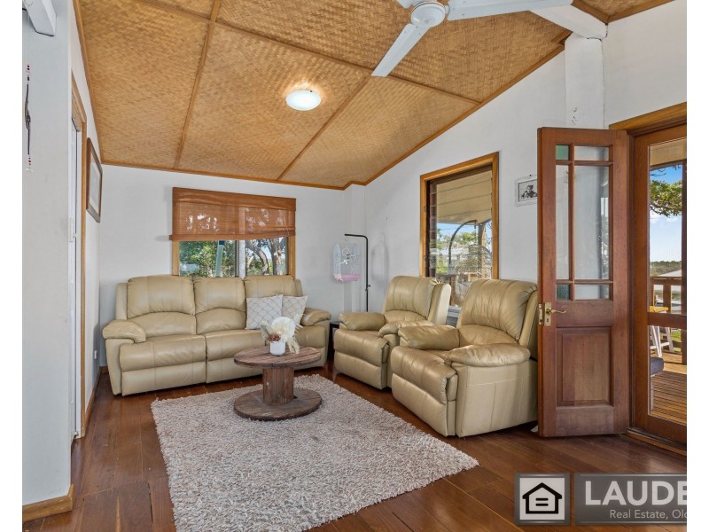 25 Banyula Drive, Old Bar NSW 2430