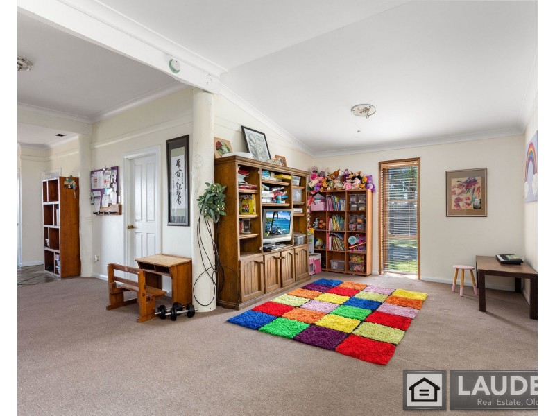 25 Banyula Drive, Old Bar NSW 2430