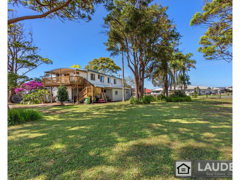 25 Banyula Drive, Old Bar NSW 2430