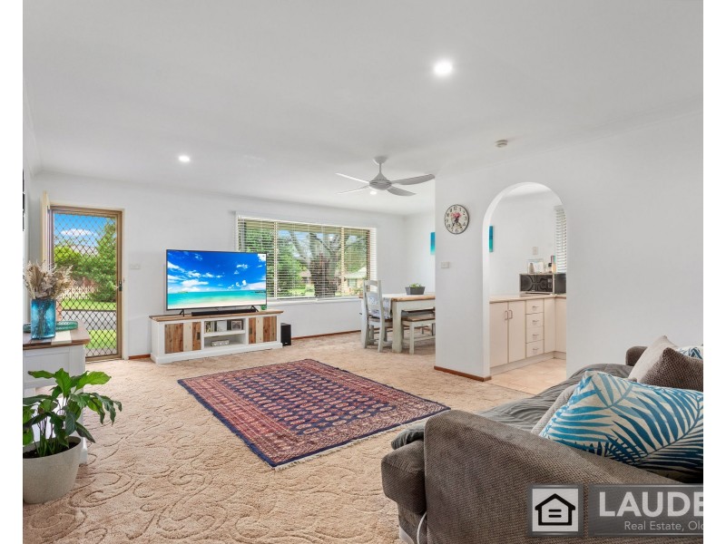 1/6 Osprey Avenue, Old Bar NSW 2430