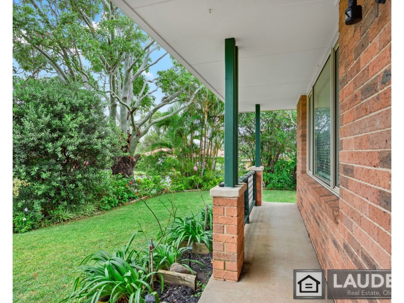 1/6 Osprey Avenue, Old Bar NSW 2430