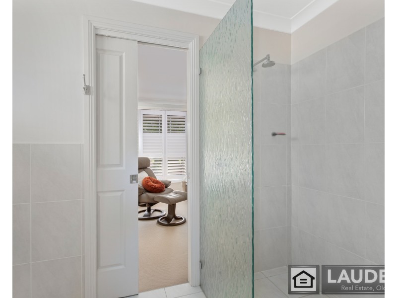 24 Carrabeen Drive, Old Bar NSW 2430