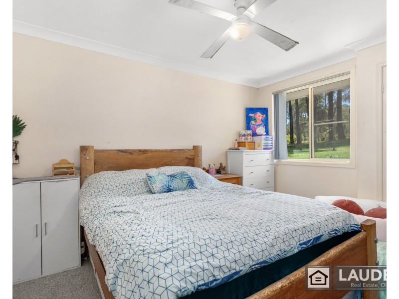16 Scotts Road, Mitchells Island NSW 2430