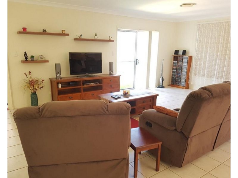 3/6 Bryan Street, Old Bar NSW 2430