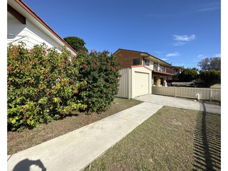 34 Manning Street, Manning Point NSW 2430