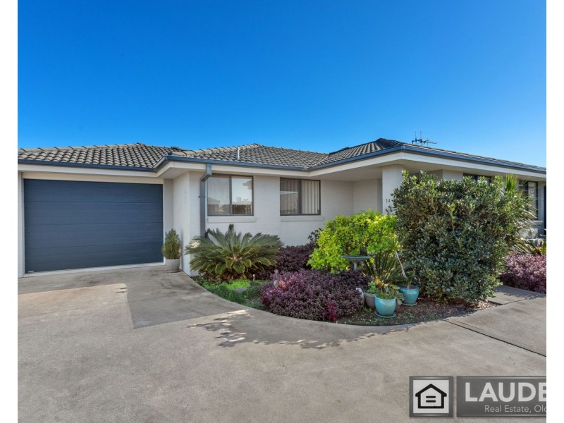 3A Albatross Way, Old Bar NSW 2430