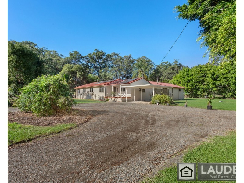 5 Sarah Close, Old Bar NSW 2430