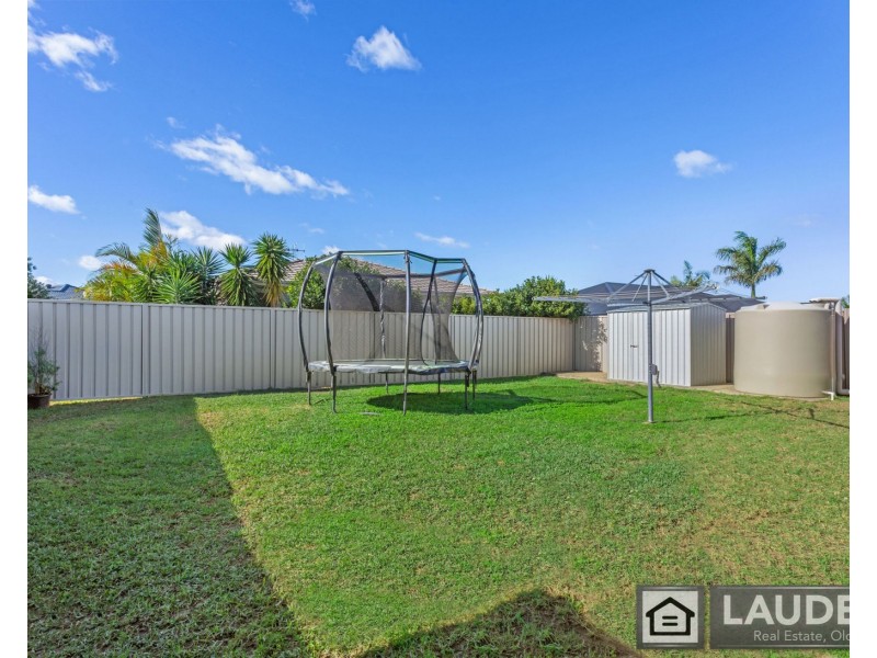 54 Albatross Way, Old Bar NSW 2430