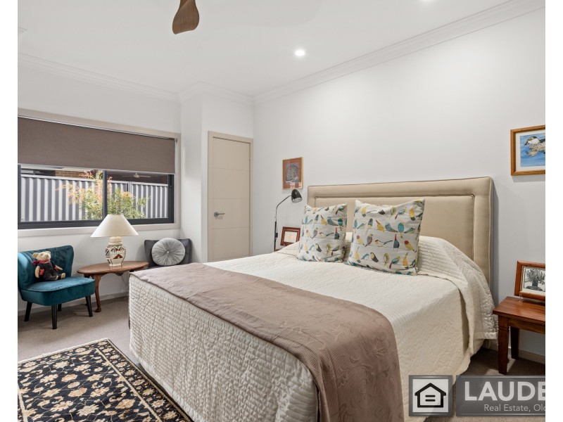 14 Viewmont Way, Old Bar NSW 2430