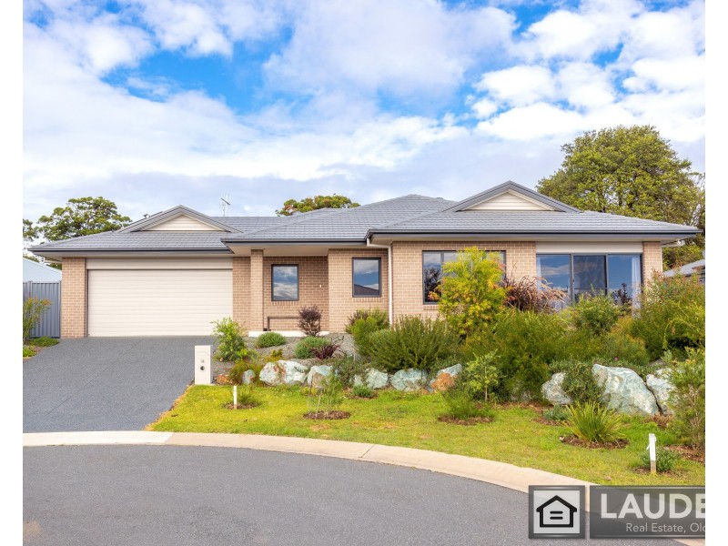 14 Viewmont Way, Old Bar NSW 2430