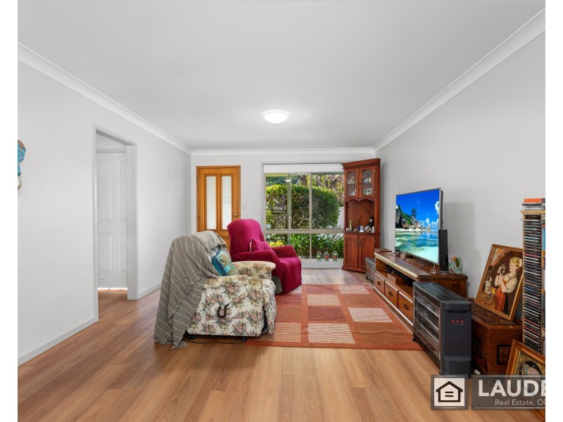 4/13 Connell Street, Old Bar NSW 2430