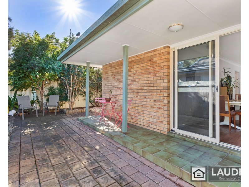 4/13 Connell Street, Old Bar NSW 2430