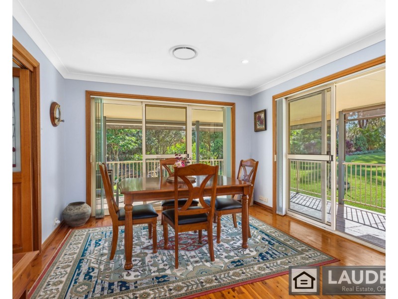 6 Voss Place, Mitchells Island NSW 2430