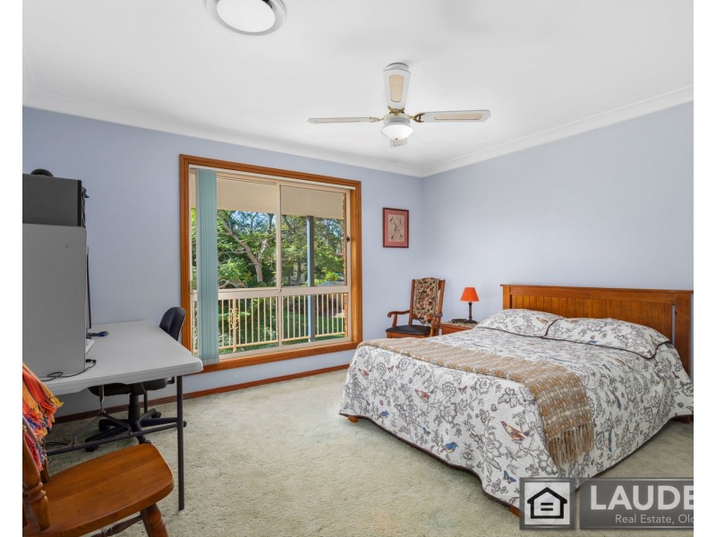 6 Voss Place, Mitchells Island NSW 2430