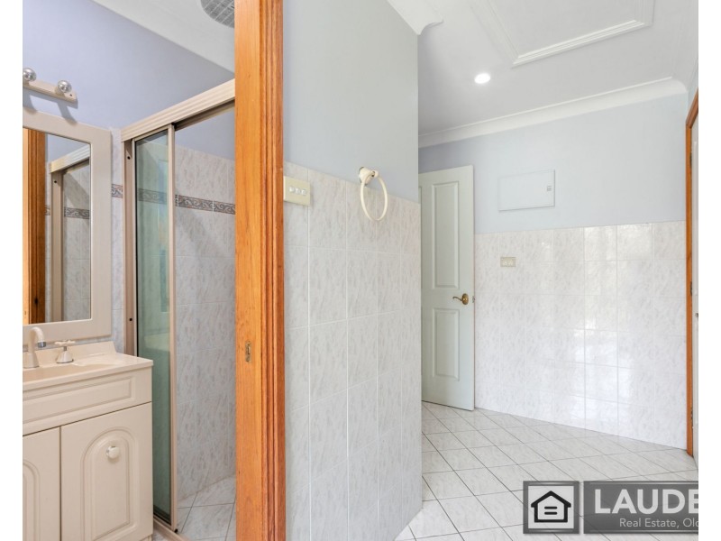 6 Voss Place, Mitchells Island NSW 2430