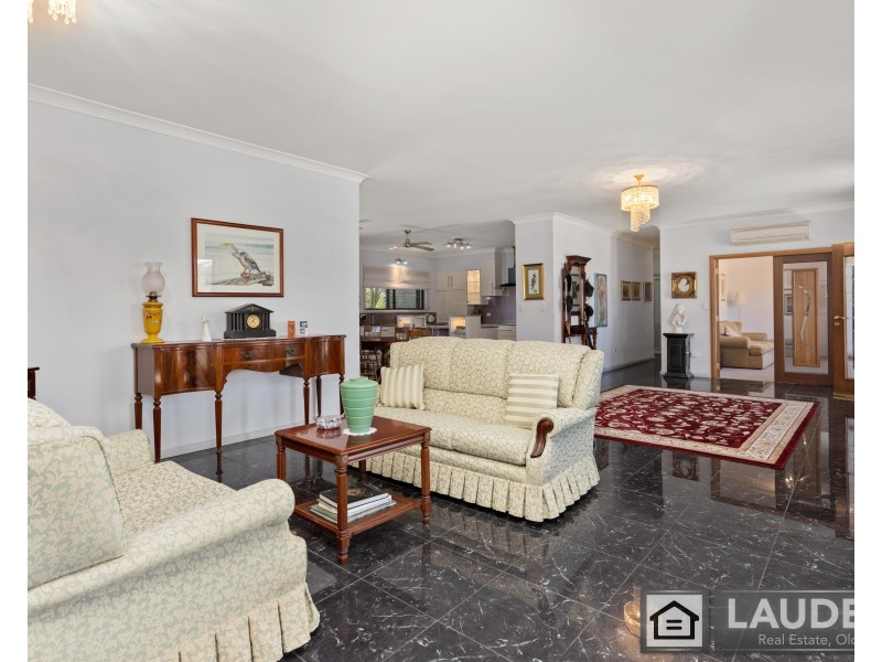 24 Jonnel Heights Place, Pampoolah NSW 2430