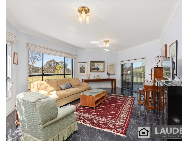 24 Jonnel Heights Place, Pampoolah NSW 2430