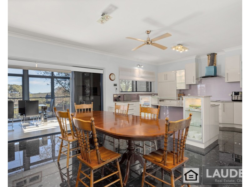 24 Jonnel Heights Place, Pampoolah NSW 2430