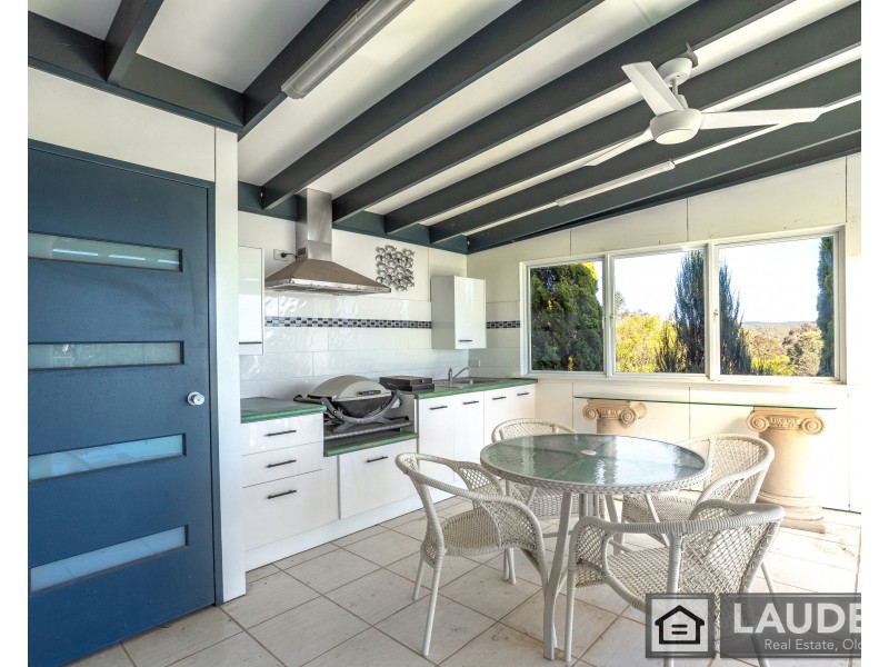 24 Jonnel Heights Place, Pampoolah NSW 2430