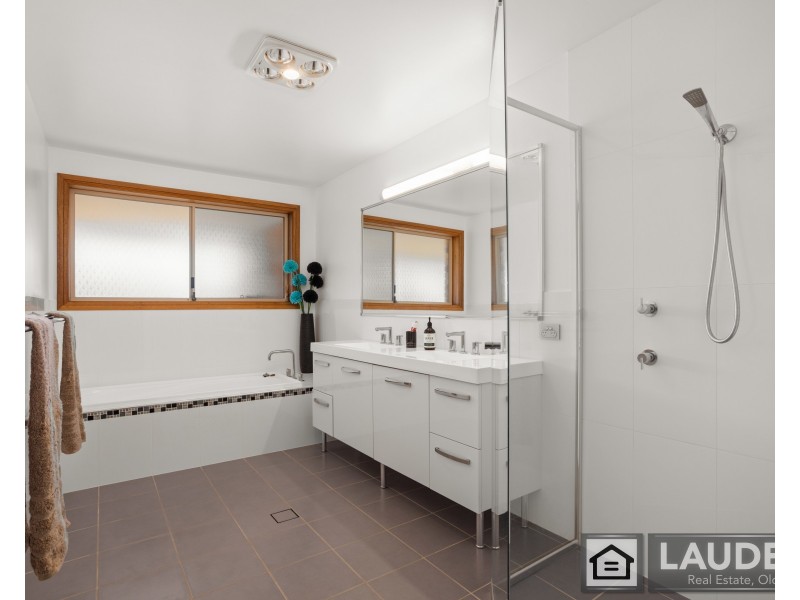 23 Clerke Street, Old Bar NSW 2430
