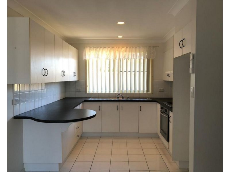 2/58A Waterman Street, Old Bar NSW 2430