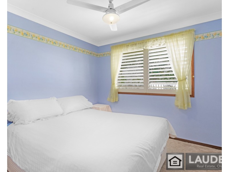 8 Silkyash Close, Old Bar NSW 2430