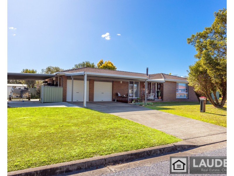 5 Samantha Close, Taree NSW 2430