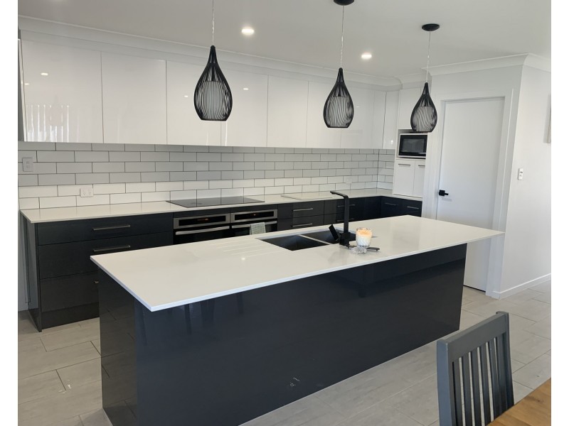 64 Albatross Way, Old Bar NSW 2430