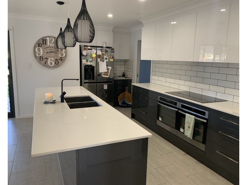 64 Albatross Way, Old Bar NSW 2430