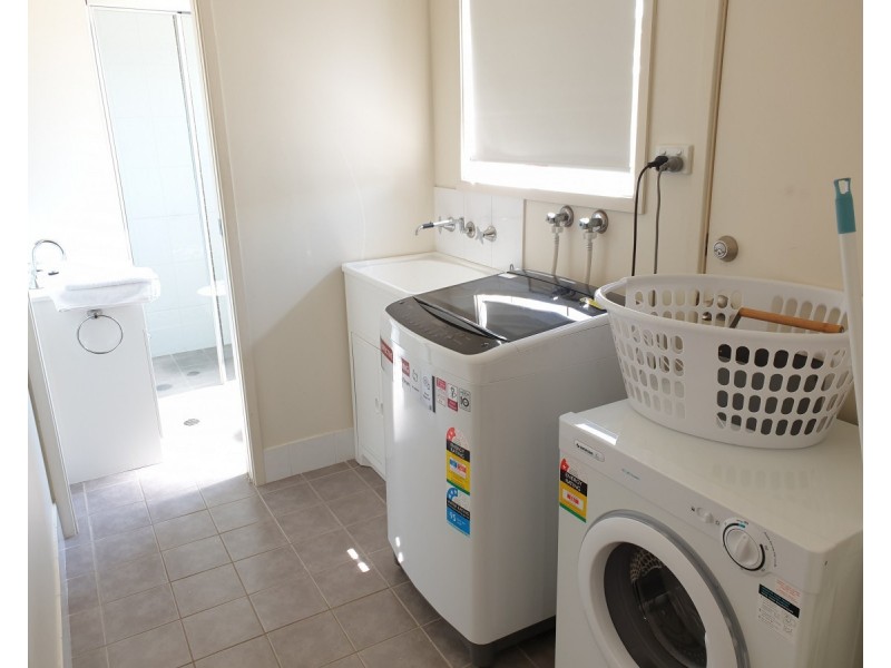 3/12 Connell Street, Old Bar NSW 2430